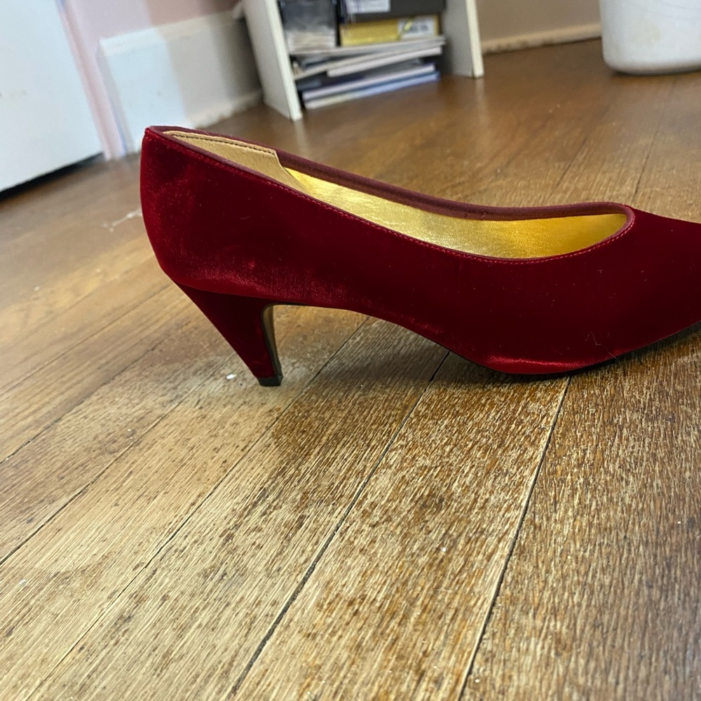 Private Collection heels - Picture 3 of 6